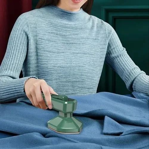 Portable Travel Steamer for Clothes, Handheld Mini Iron, Dry & Wet Ironing, Small Size Suitable for Outing & Home